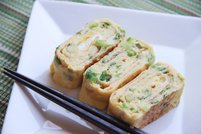 Tamagoyaki with Green Onions Recipe – Japanese Cooking 101