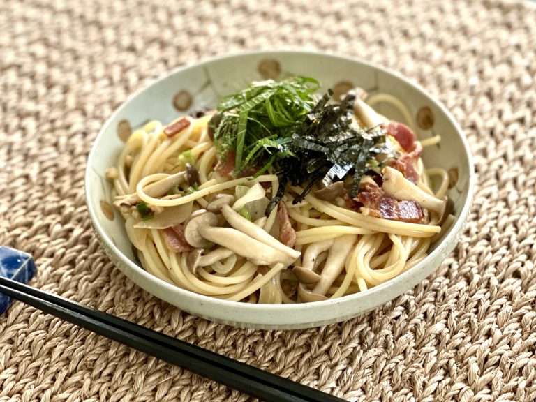 spaghetti with Shimeji mushroom