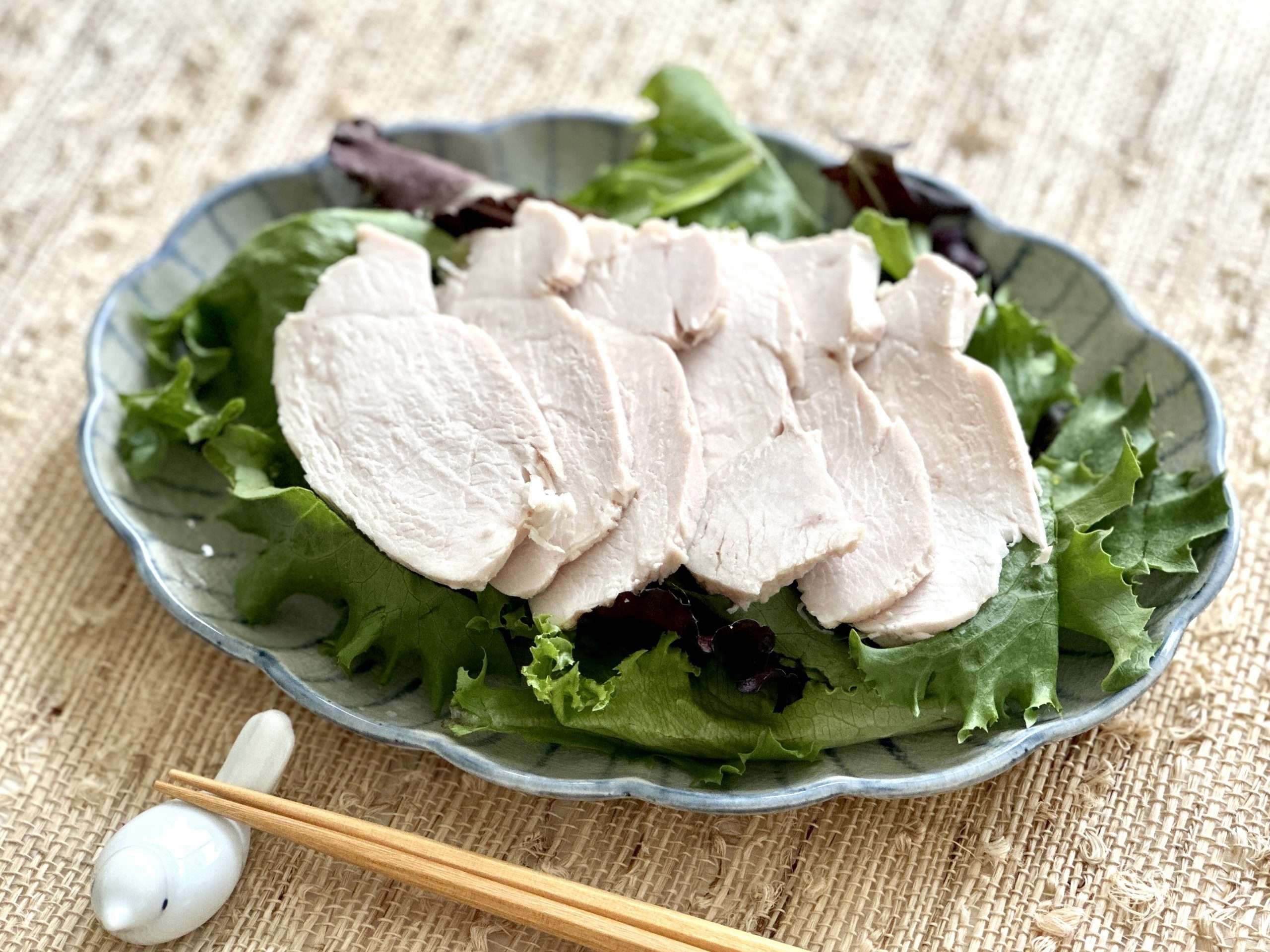 salad chicken