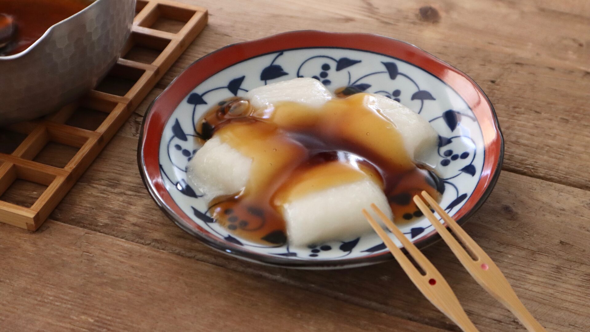 Dango mochi sauce shoyu caramel - cuisine japonaise - Recettes de