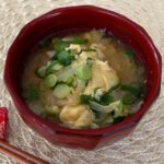 miso soup with cabbage and egg