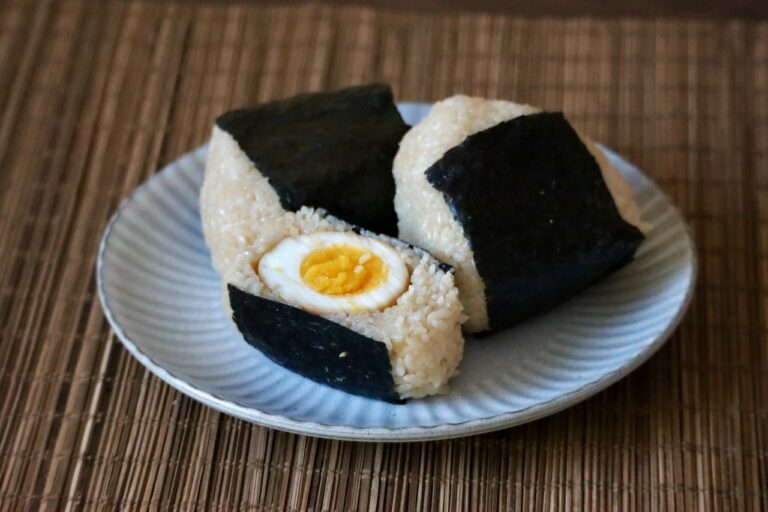 Ajitama Onigiri