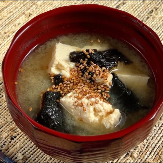 Miso Soup with Broken Tofu and Nori – Japanese Cooking 101