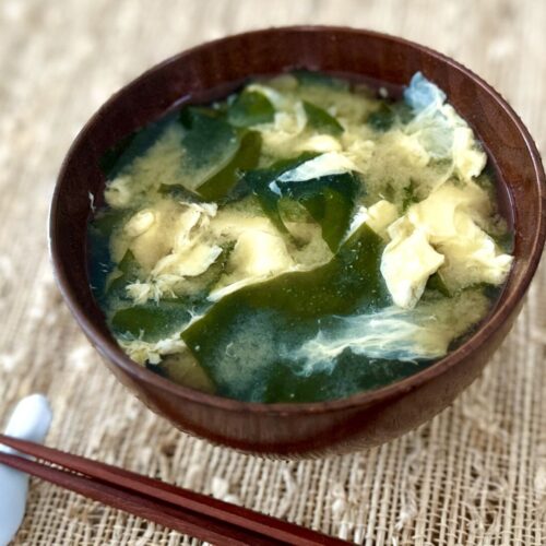 Miso Soup with Wakame and Eggs – Japanese Cooking 101