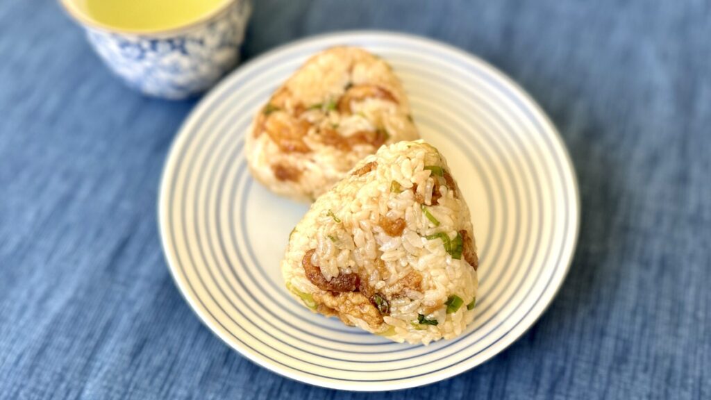 Onigiri with Fired Onions