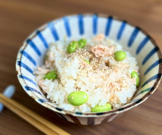 Mixed Rice with Salmon and Edamame